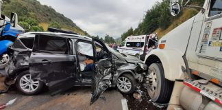 Violento en choque en la vía Tunja-Bogotá deja cinco heridos